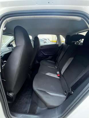 VOLKSWAGEN-POLO-2024