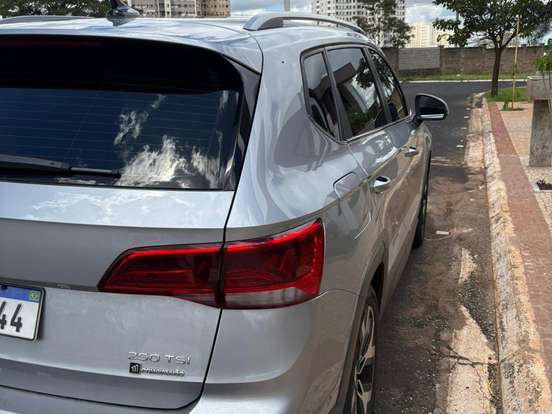 VOLKSWAGEN-TAOS-1.4 250 TSI TOTAL FLEX HIGHLINE AUTOMÁTICO VOLKSWAGEN-TAOS-2023