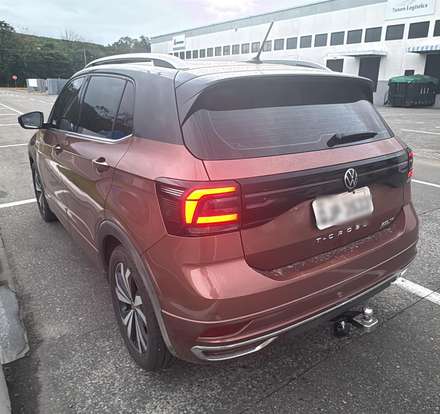 VOLKSWAGEN-T-CROSS-1.4 250 TSI TOTAL FLEX HIGHLINE AUTOMÁTICO VOLKSWAGEN-T-CROSS-2019