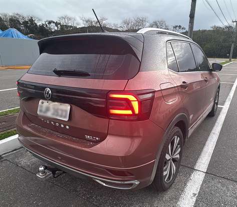 VOLKSWAGEN-T-CROSS-2019