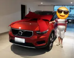 VOLVO XC40 2.0 T5 GASOLINA MOMENTUM AWD GEARTRONIC VOLVO XC40 2.0 T5 GASOLINA MOMENTUM AWD GEARTRONIC