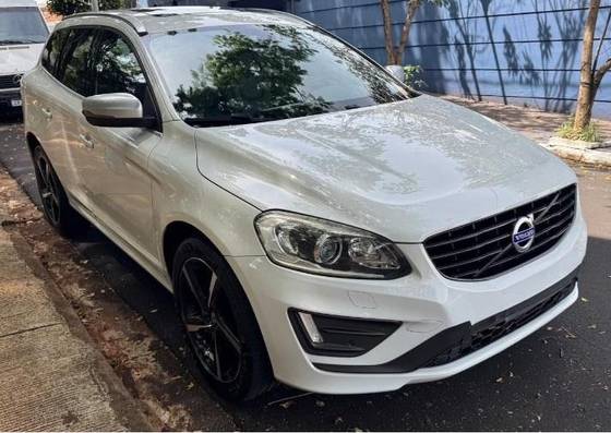 VOLVO XC60 2.0 T5 R DESIGN TURBO GASOLINA 4P AUTOMÁTICO