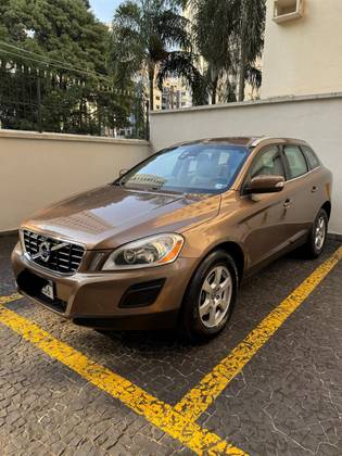 VOLVO XC60 3.0 COMFORT AWD TURBO GASOLINA 4P AUTOMÁTICO