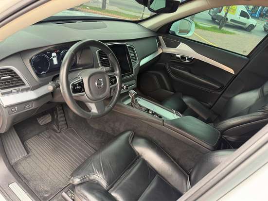 VOLVO-XC90-2.0 T6 GASOLINA MOMENTUM AWD GEARTRONIC VOLVO-XC90-2018