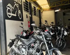 YAMAHA MT-03 ABS YAMAHA MT-03 ABS