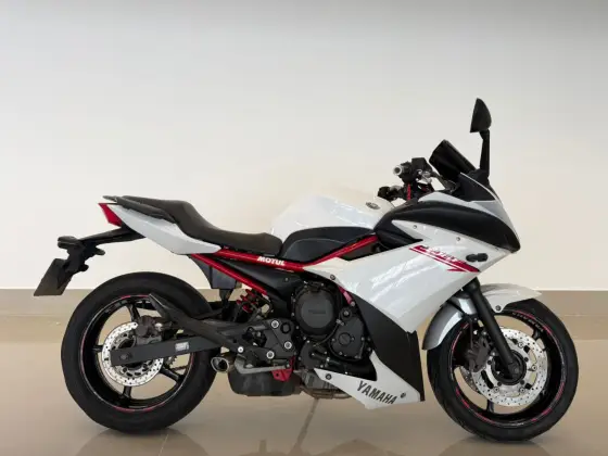 YAMAHA XJ6 F 