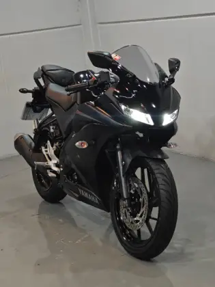 YAMAHA YZF R15 YAMAHA YZF R15