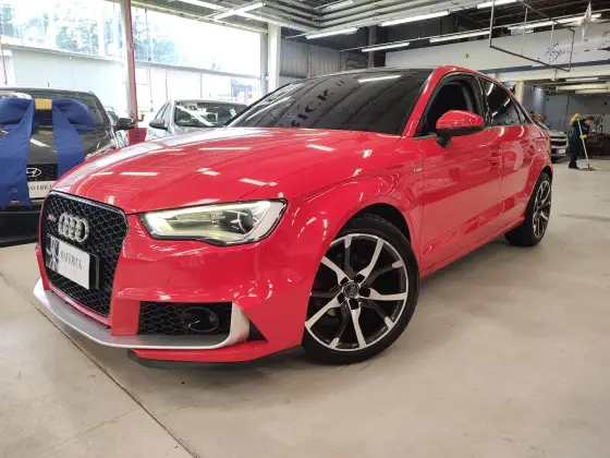 AUDI A3 1.4 TFSI SEDAN ATTRACTION 16V GASOLINA 4P S-TRONIC