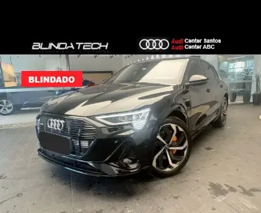 AUDI E-TRON ELÉTRICO PERFORMANCE BLACK QUATTRO AUDI E-TRON ELÉTRICO PERFORMANCE BLACK QUATTRO