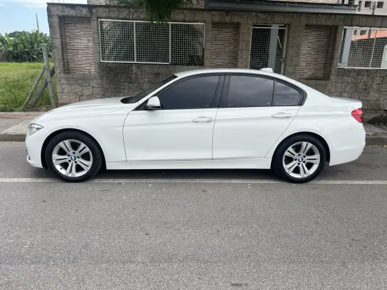 BMW 320i 2.0 SPORT 16V TURBO ACTIVE FLEX 4P AUTOMÁTICO
