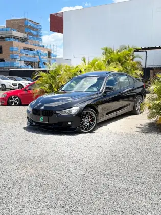 BMW 328i 2.0 MODERN SEDAN 16V GASOLINA 4P AUTOMÁTICO BMW 328i 2.0 MODERN SEDAN 16V GASOLINA 4P AUTOMÁTICO