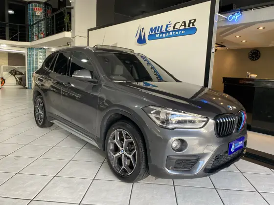 BMW X1 2.0 16V TURBO ACTIVEFLEX SDRIVE20I 4P AUTOMÁTICO BMW X1 2.0 16V TURBO ACTIVEFLEX SDRIVE20I 4P AUTOMÁTICO