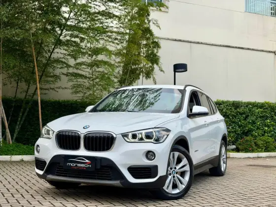 BMW X1 2.0 16V TURBO ACTIVEFLEX SDRIVE20I 4P AUTOMÁTICO