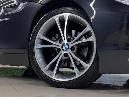 BMW-Z4-2.0 16V TURBO GASOLINA SDRIVE20I AUTOMÁTICO BMW-Z4-2014