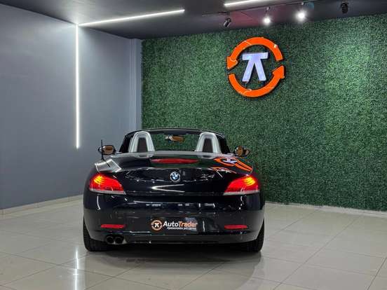 BMW-Z4-2.0 16V TURBO GASOLINA SDRIVE20I AUTOMÁTICO BMW-Z4-2014