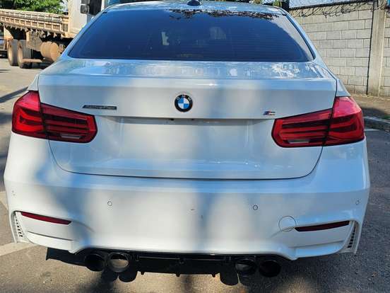 BMW-328i-2.0 M SPORT 16V ACTIVEFLEX 4P AUTOMÁTICO BMW-328i-2017