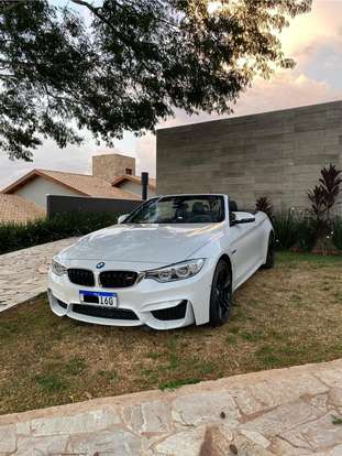 BMW-M4-2015