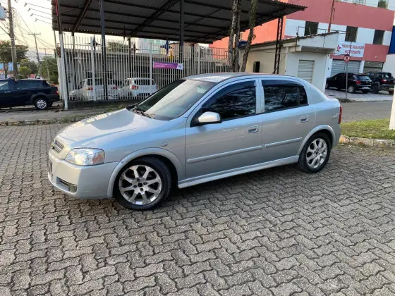 CHEVROLET ASTRA 2.0 MPFI ADVANTAGE 8V FLEX 4P MANUAL
