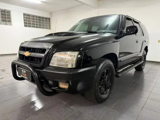 CHEVROLET BLAZER 2.4 MPFI ADVANTAGE 4X2 8V GASOLINA 4P MANUAL