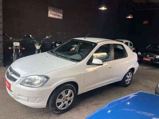 CHEVROLET PRISMA 1.4 MPFI LT 8V FLEX 4P MANUAL CHEVROLET PRISMA 1.4 MPFI LT 8V FLEX 4P MANUAL