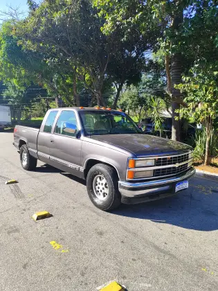 CHEVROLET SILVERADO 6.5 FLEET SIDE CS V8 GASOLINA 2P AUTOMÁTICO