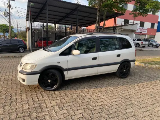 CHEVROLET ZAFIRA 2.0 MPFI EXPRESSION 8V FLEX 4P AUTOMÁTICO