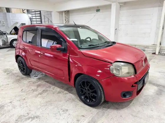 FIAT UNO 1.0 VIVACE 8V FLEX 4P MANUAL