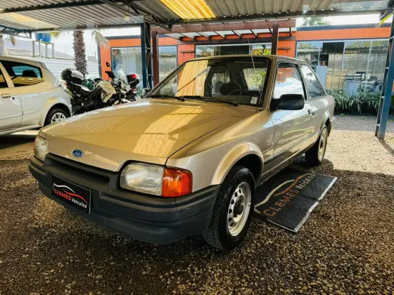 FORD ESCORT 1.6 L 8V ÁLCOOL 2P MANUAL