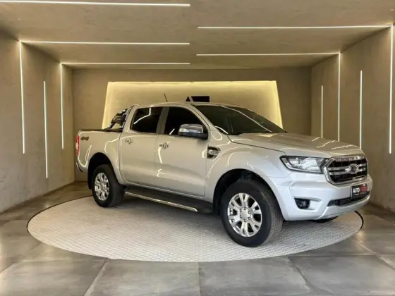 FORD RANGER 3.2 XLT 4X4 CD 20V DIESEL 4P AUTOMÁTICO