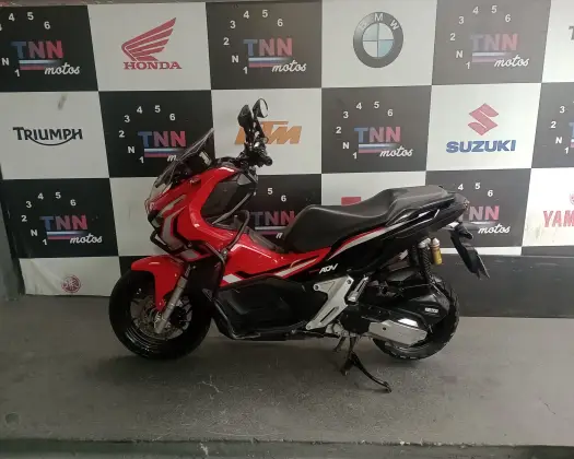 HONDA ADV 