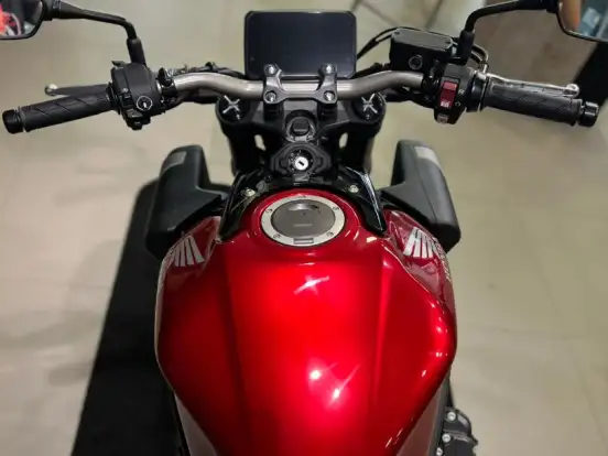 HONDA-CB 650R E-CLUTCH HONDA-CB 650R E-CLUTCH-2026