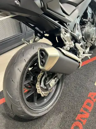 HONDA-CB 750 HORNET-2026