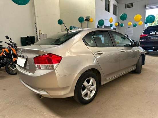 HONDA-CITY-1.5 LX 16V FLEX 4P AUTOMÁTICO HONDA-CITY-2010