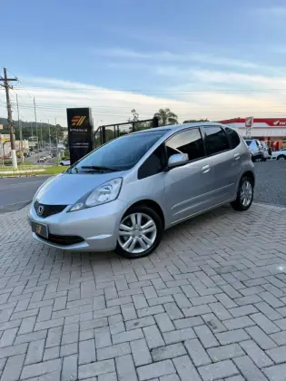 HONDA FIT 1.5 EX 16V FLEX 4P AUTOMÁTICO HONDA FIT 1.5 EX 16V FLEX 4P AUTOMÁTICO