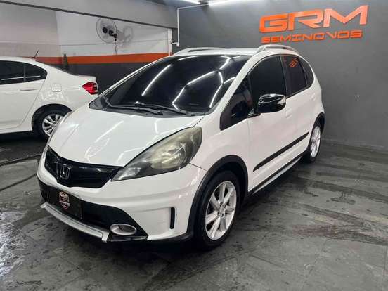 HONDA-FIT-2013
