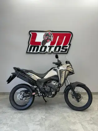 HONDA XRE 300 SAHARA ADVENTURE 
