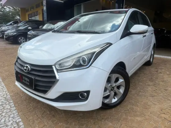 HYUNDAI HB20 1.6 PREMIUM 16V FLEX 4P AUTOMÁTICO