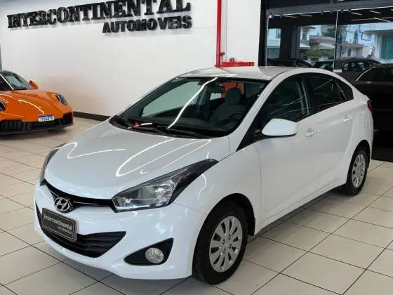 HYUNDAI HB20S 1.6 COMFORT PLUS 16V FLEX 4P AUTOMÁTICO HYUNDAI HB20S 1.6 COMFORT PLUS 16V FLEX 4P AUTOMÁTICO