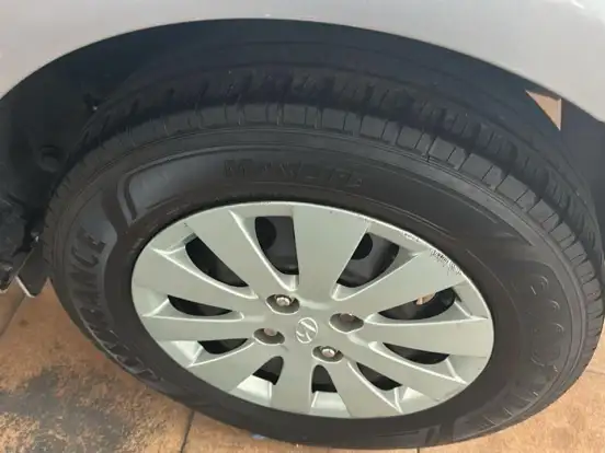 HYUNDAI-HB20S-1.6 COMFORT PLUS 16V FLEX 4P MANUAL HYUNDAI-HB20S-2013