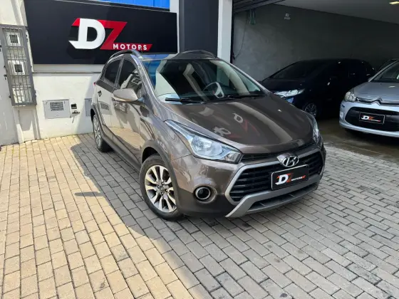 HYUNDAI HB20X 1.6 16V STYLE FLEX 4P AUTOMÁTICO