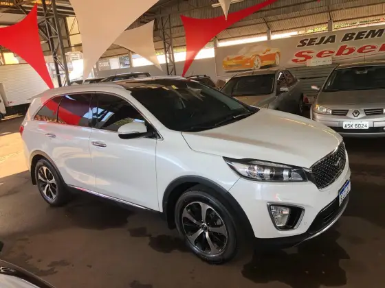 KIA SORENTO 3.3 V6 GASOLINA EX 7L AUTOMATICO