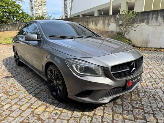 MERCEDES-BENZ-CLA 200-2016