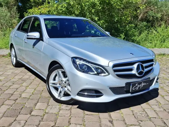 MERCEDES-BENZ E 400 3.0 V6 AVANTGARDE BITURBO GASOLINA 4P AUTOMÁTICO MERCEDES-BENZ E 400 3.0 V6 AVANTGARDE BITURBO GASOLINA 4P AUTOMÁTICO