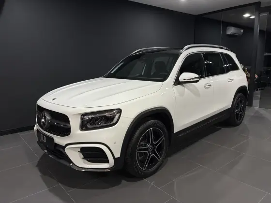 MERCEDES-BENZ GLB 220 2.0 MHEV AMG LINE 4MATIC 8G-DCT
