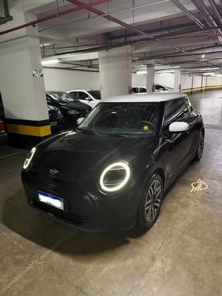 MINI COOPER 40,7 KW ELÉTRICO 2P E