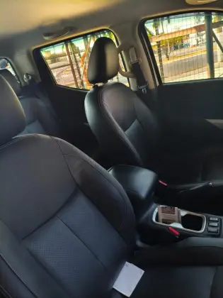 NISSAN FRONTIER 2.3 16V TURBO DIESEL LE CD 4X4 AUTOMÁTICO