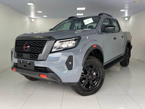 NISSAN FRONTIER 2.3 16V TURBO DIESEL PRO4X CD 4X4 AUTOMÁTICO