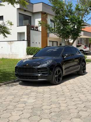PORSCHE-MACAN-2021