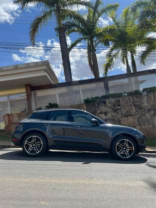 PORSCHE-MACAN-2019