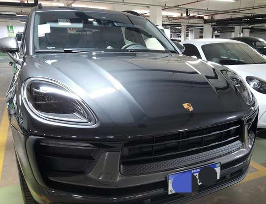 PORSCHE-MACAN-2022